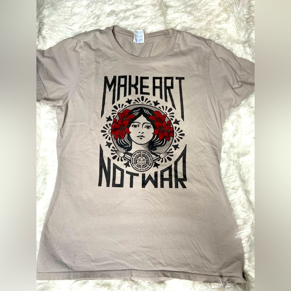 Obey Make Art Not War tshirt